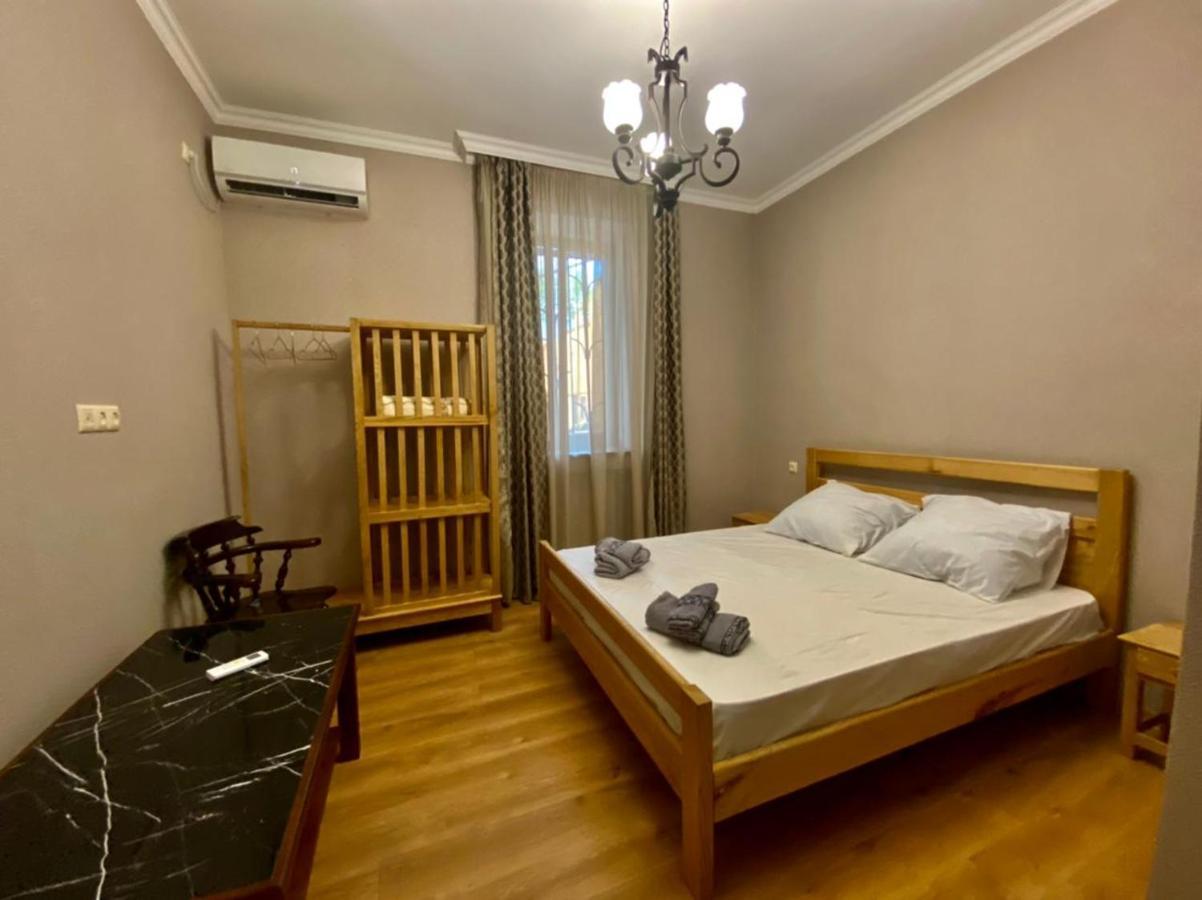 Guest House - Avlabari 第比利斯 外观 照片